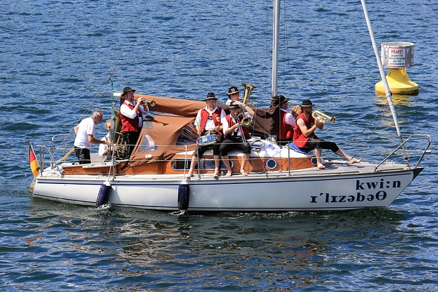 汤普森身后 汤普森身后